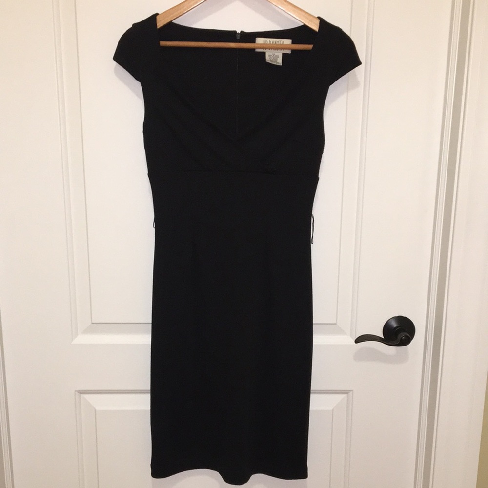 BB Dakota black slim sweetheart neck dress NWT | XS